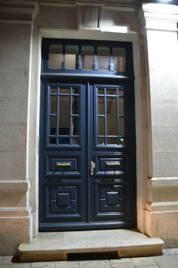 Au Coeur De Ville Troyes Exterior foto